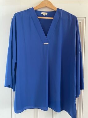 LAURA V-Neck Blouse in Cobalt Blue